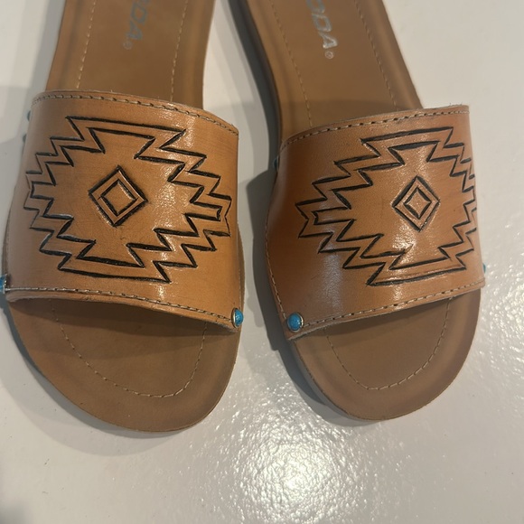 Custom western leather sandals - Picture 2 of 2